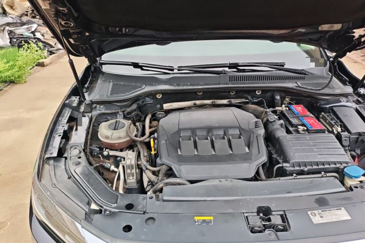 Used Volkswagen Passat 2019 330TSI Elite Edition China V Standard Engine Bay Right