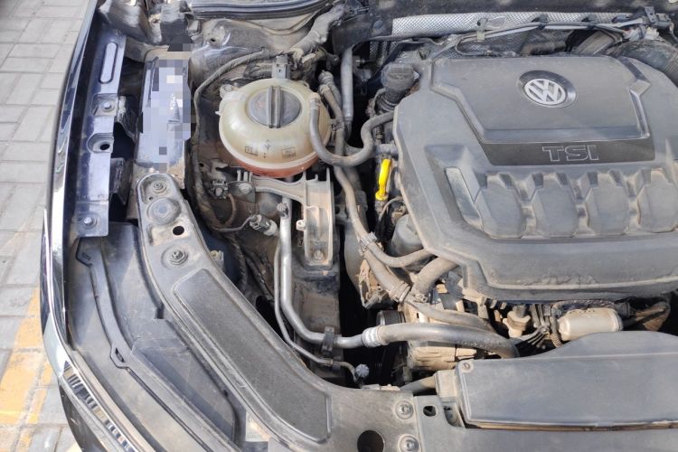 Used Volkswagen Passat 2019 330TSI Elite Edition China V Standard Engine Bay Right