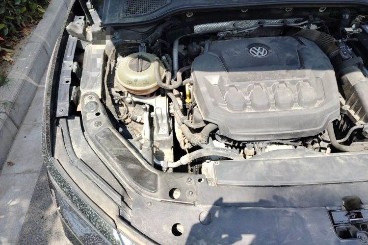 Used Volkswagen Passat 2019 330TSI Luxury Edition China V Standard Engine Bay Right