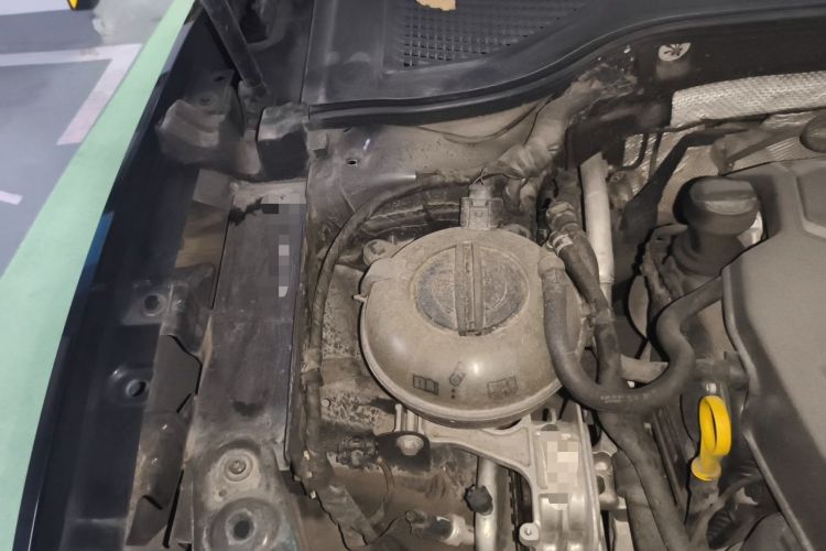 Used Volkswagen Passat 2019 330TSI Elite Edition China VI Engine Bay Right