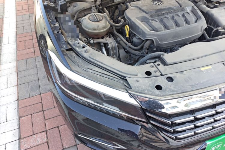 Used Volkswagen Passat 2019 330TSI Luxury Edition China VI Standard Engine Bay Right