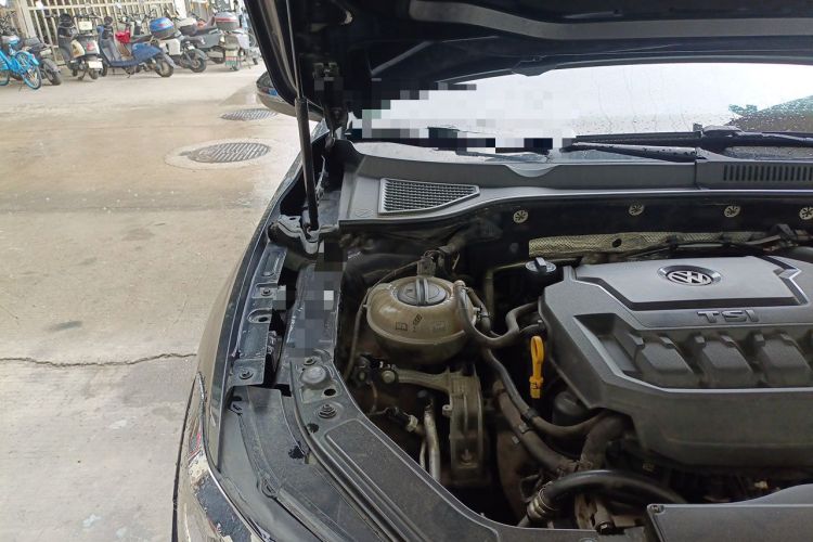 Used Volkswagen Passat 2019 330TSI Elite Edition China V Standard Engine Bay Right