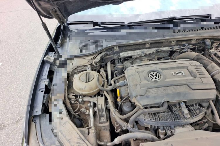 Used Volkswagen Passat 2019 380TSI Prestige Edition China VI Standard Engine Bay Right