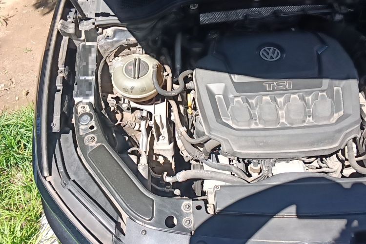 Used Volkswagen Passat 2019 330TSI Luxury Edition China V Standard Engine Bay Right
