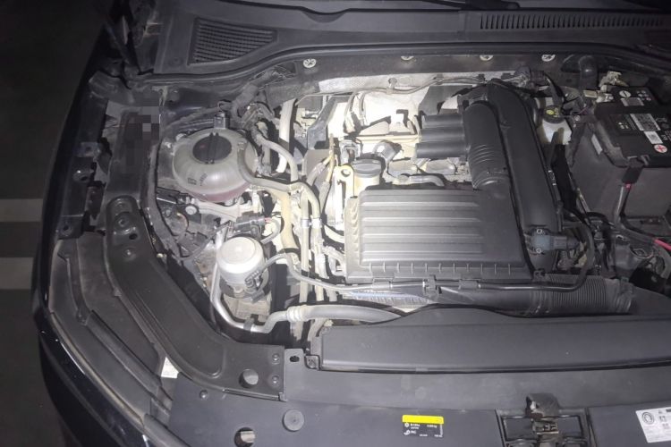 Used Volkswagen Passat 2019 280TSI Business Edition China VI Engine Bay Right