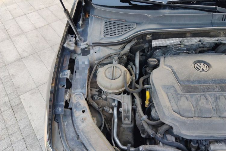 Used Volkswagen Passat 2019 330TSI Elite Edition China V Standard Engine Bay Right