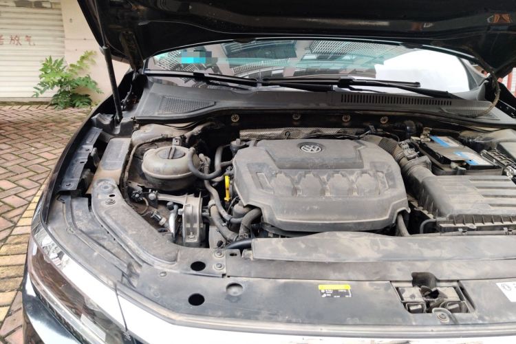 Used Volkswagen Passat 2019 330TSI Luxury Edition China V Standard Engine Bay Right