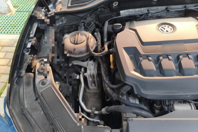 Used Volkswagen Passat 2019 330TSI Elite Edition China V Standard Engine Bay Right