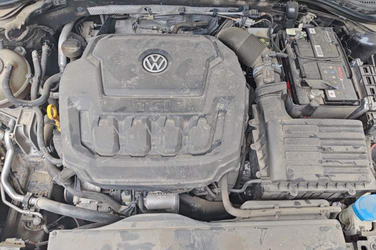 Used Volkswagen Passat 2019 330TSI Elite Edition China V Standard Engine Bay