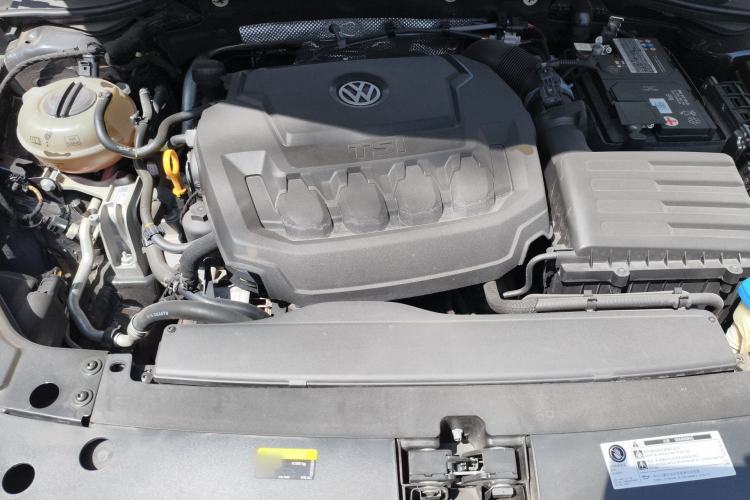 Used Volkswagen Passat 2019 330TSI Prestige Edition China V Standard Engine Bay
