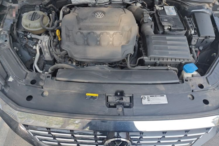 Used Volkswagen Passat 2019 330TSI Elite Edition China V Standard Engine Bay