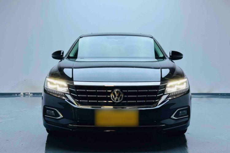 Used Volkswagen Passat 2019 330TSI Luxury Edition China VI Standard Exterior 1