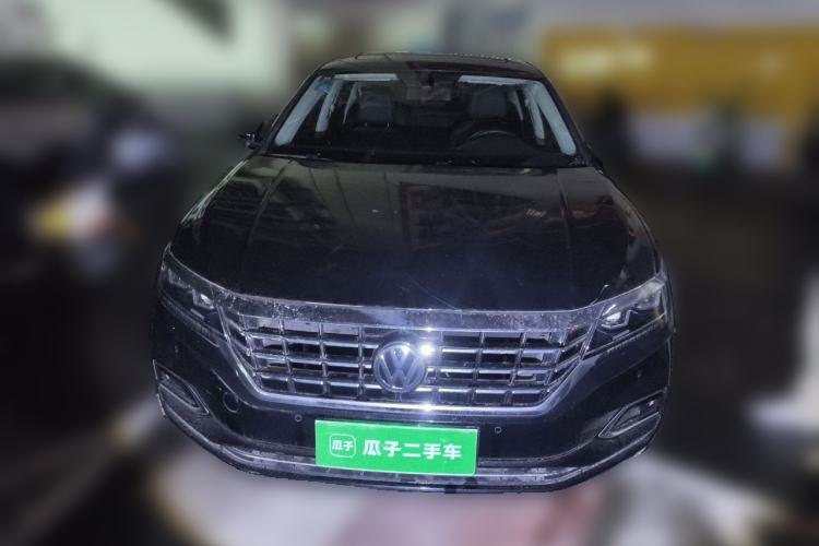 Used Volkswagen Passat 2019 330TSI Luxury Edition China VI Standard Exterior 1