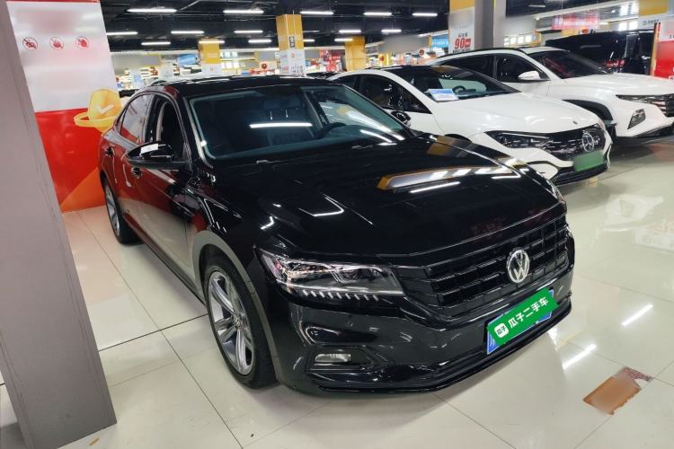 Used Volkswagen Passat 2019 380TSI Luxury Edition China VI Standard Exterior 1