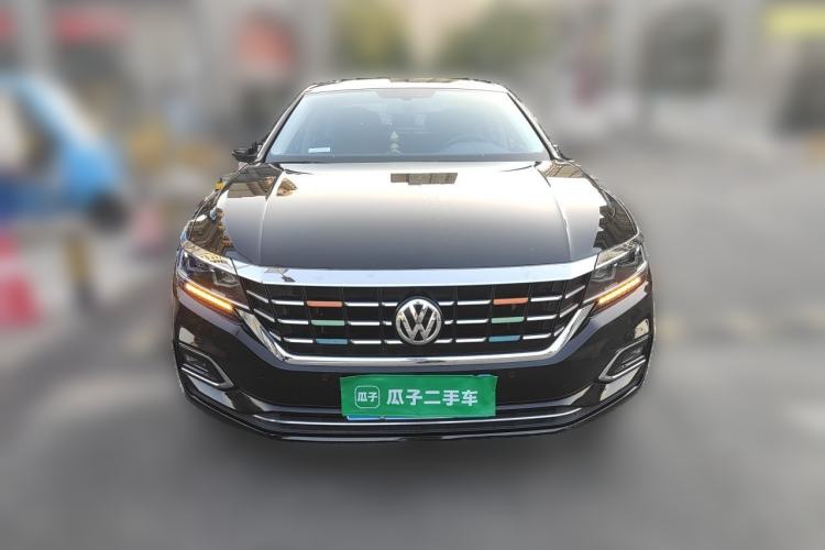 Used Volkswagen Passat 2019 330TSI Luxury Edition China VI Standard Exterior 1