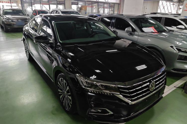 Used Volkswagen Passat 2019 330TSI Luxury Edition China V Standard Exterior 1