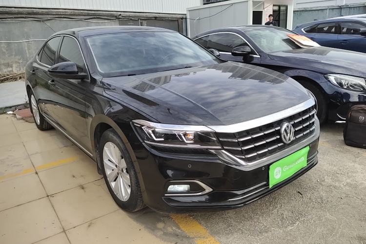 Used Volkswagen Passat 2019 330TSI Elite Edition China VI Exterior 1