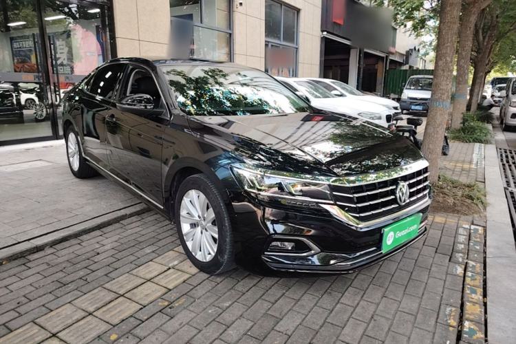 Used Volkswagen Passat 2019 330TSI Elite Edition China VI Exterior 1