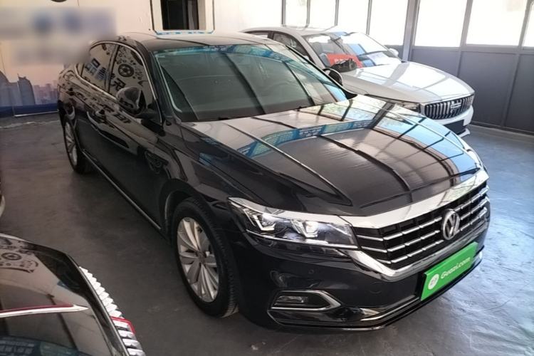 Used Volkswagen Passat 2019 330TSI Elite Edition China VI Exterior 1