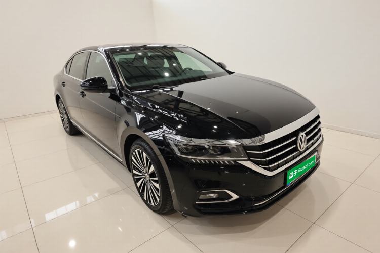 Used Volkswagen Passat 2019 330TSI Luxury Edition China VI Standard Exterior 1