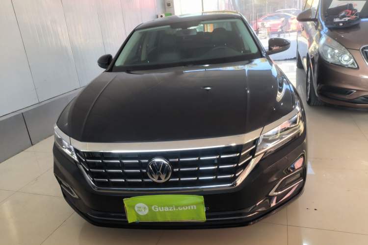 Used Volkswagen Passat 2019 330TSI Elite Edition China VI Exterior 1