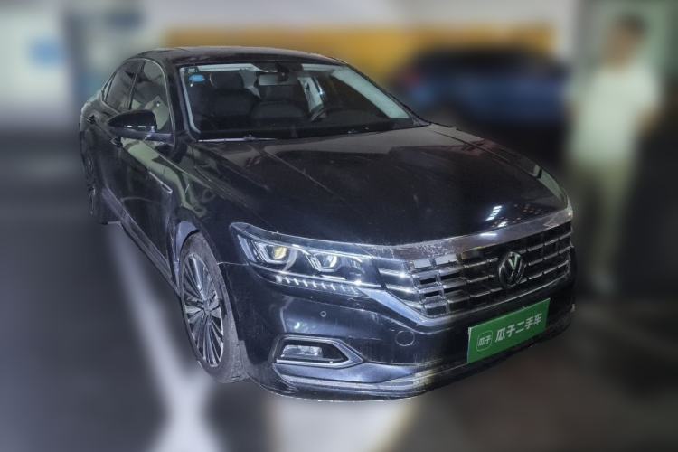 Used Volkswagen Passat 2019 330TSI Luxury Edition China VI Standard Exterior 2