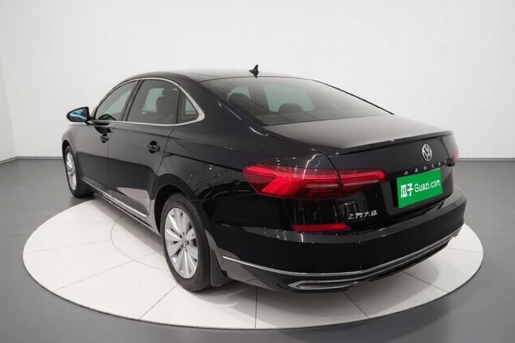 Used Volkswagen Passat 2019 330TSI Elite Edition China VI Exterior 2