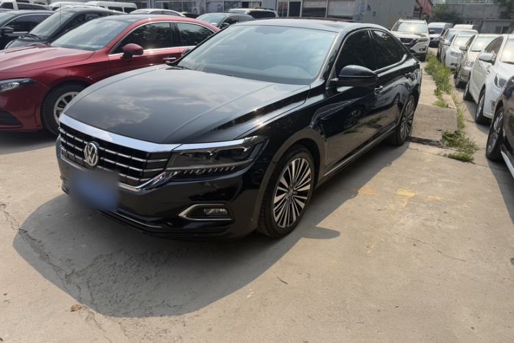 Used Volkswagen Passat 2019 330TSI Luxury Edition China VI Standard Exterior 2