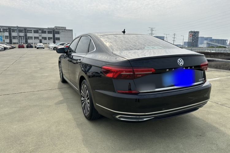 Used Volkswagen Passat 2019 330TSI Prestige Edition China VI Standard Exterior 2