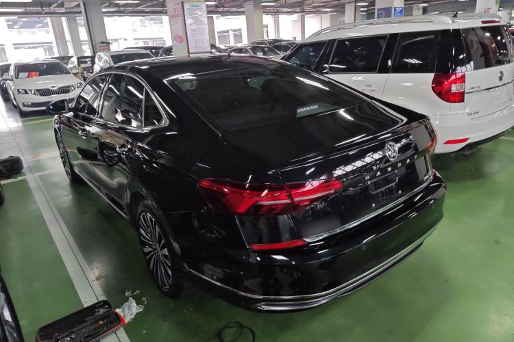 Used Volkswagen Passat 2019 330TSI Luxury Edition China V Standard Exterior 2