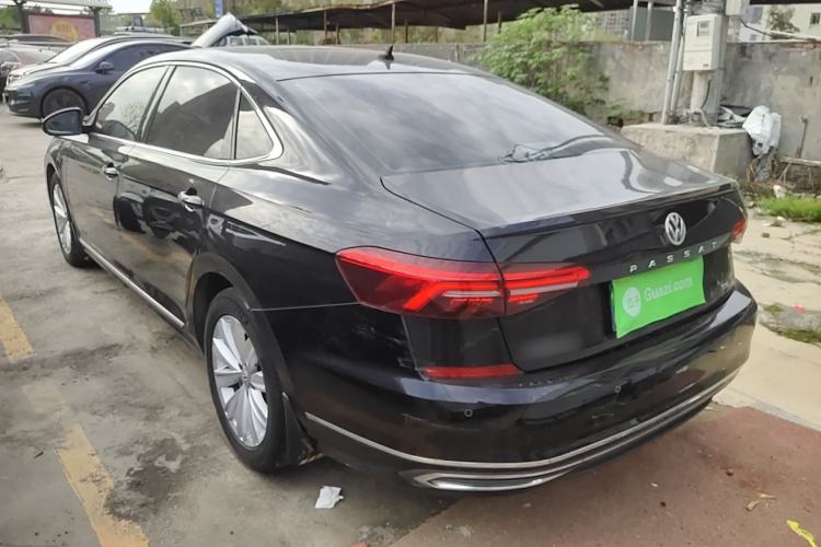 Used Volkswagen Passat 2019 330TSI Elite Edition China VI Exterior 2