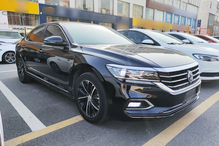 Used Volkswagen Passat 2019 330TSI Elite Edition China VI Exterior 2