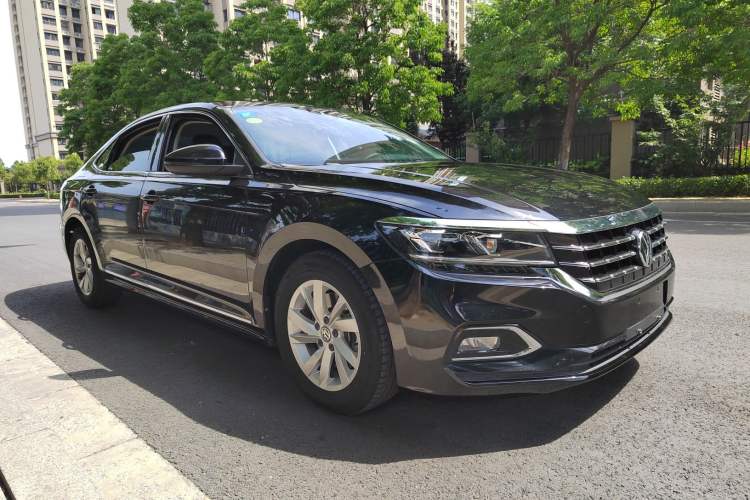 Used Volkswagen Passat 2019 280TSI Business Edition China VI Exterior 2