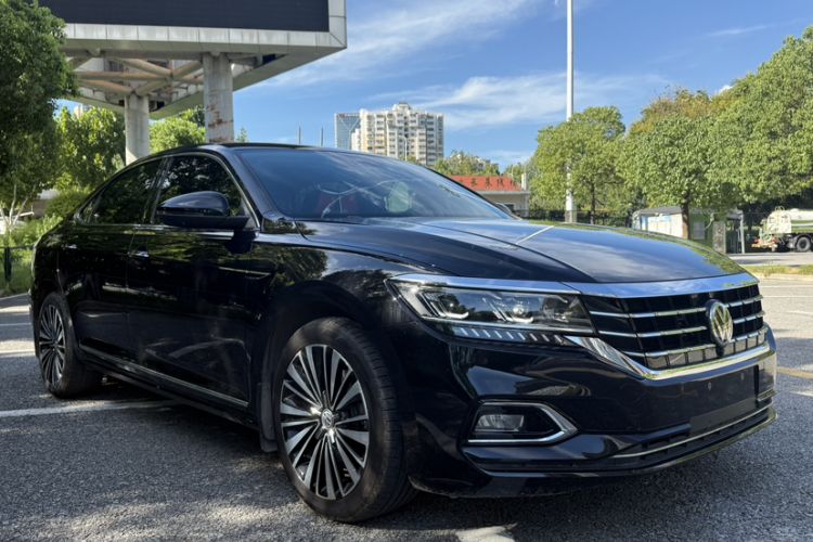 Used Volkswagen Passat 2019 330TSI Prestige Edition China V Standard Exterior 2