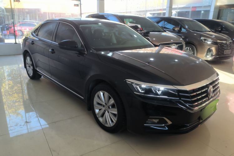 Used Volkswagen Passat 2019 330TSI Elite Edition China VI Exterior 2