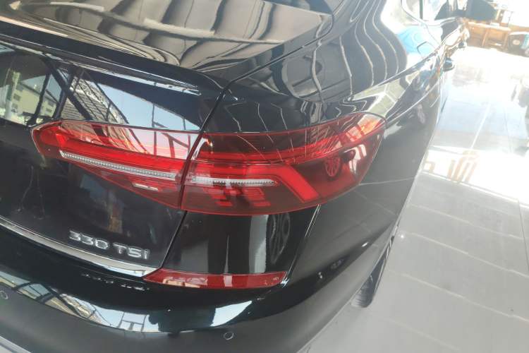 Used Volkswagen Passat 2019 330TSI Luxury Edition China VI Standard Exterior 3