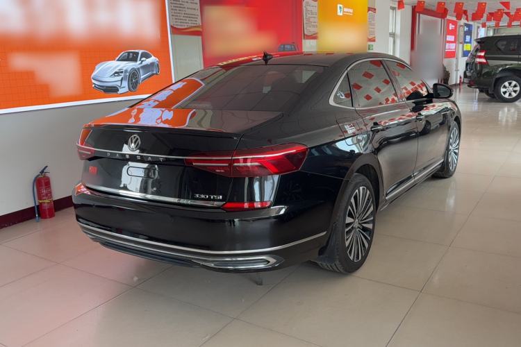 Used Volkswagen Passat 2019 330TSI Luxury Edition China VI Standard Exterior 3