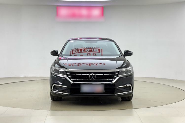 Used Volkswagen Passat 2019 380TSI Luxury Edition China VI Standard Exterior 3