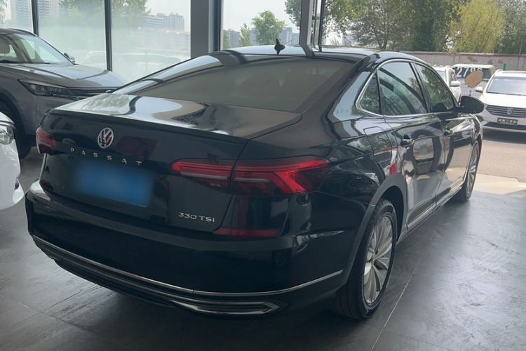 Used Volkswagen Passat 2019 330TSI Elite Edition China VI Exterior 3