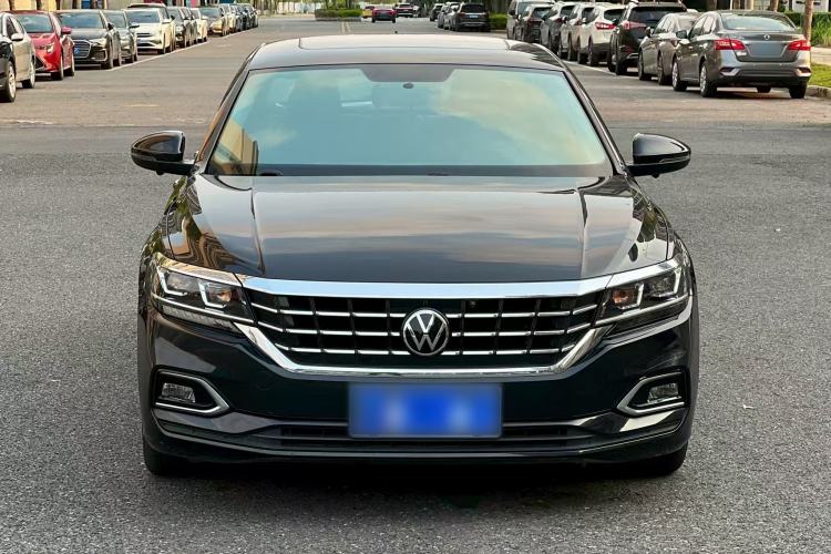 Used Volkswagen Passat 2019 280TSI Business Edition China VI Exterior 3