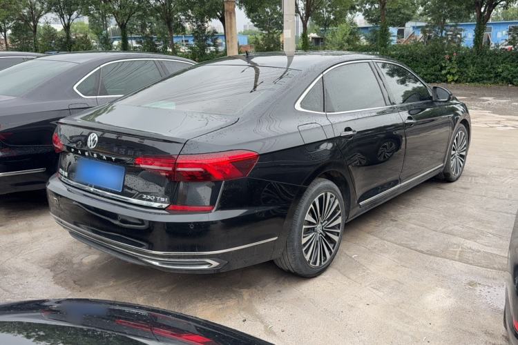 Used Volkswagen Passat 2019 330TSI Luxury Edition China V Standard Exterior 3