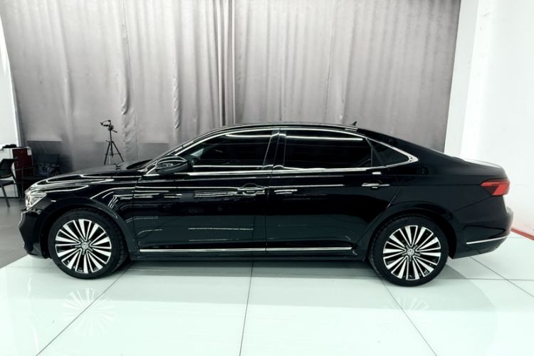 Used Volkswagen Passat 2019 330TSI Luxury Edition China VI Standard Exterior 3