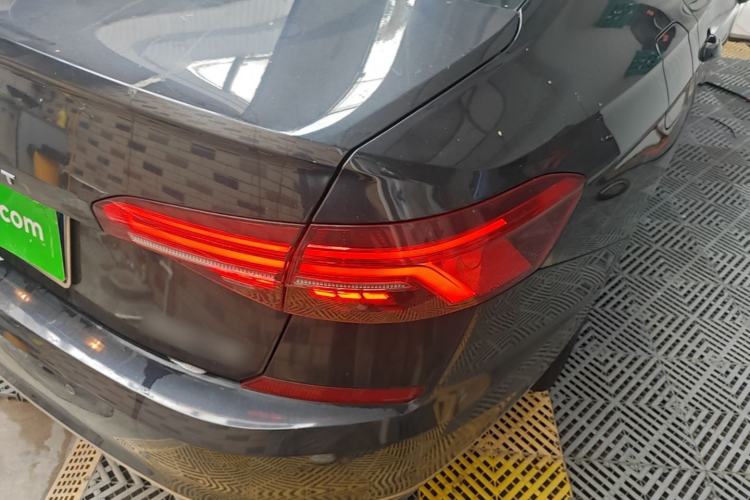 Used Volkswagen Passat 2019 330TSI Elite Edition China VI Exterior 3