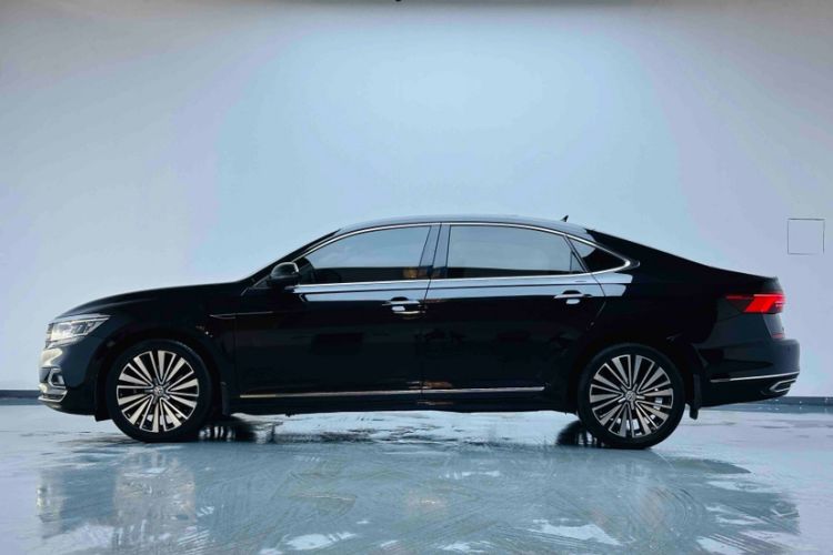 Used Volkswagen Passat 2019 330TSI Luxury Edition China VI Standard Exterior 4
