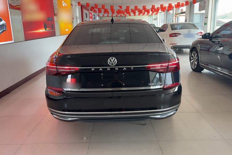 Used Volkswagen Passat 2019 330TSI Luxury Edition China VI Standard Exterior 4