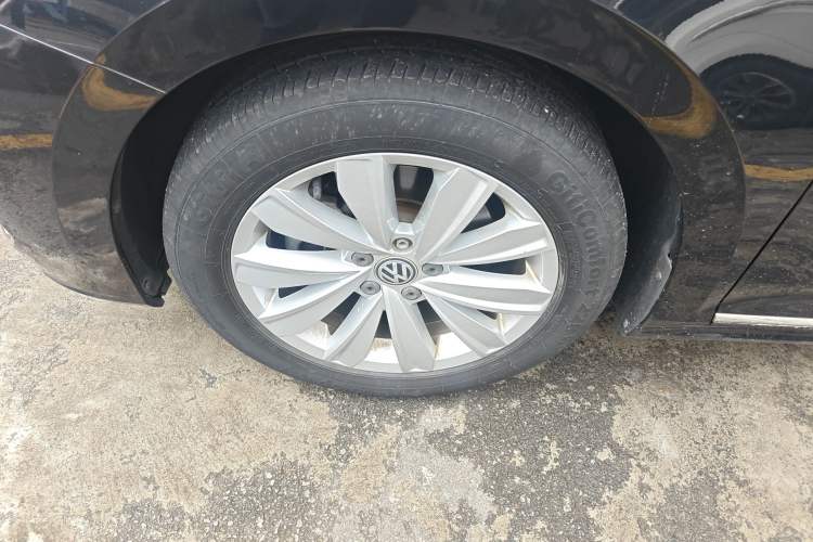 Used Volkswagen Passat 2019 330TSI Elite Edition China VI Exterior 4