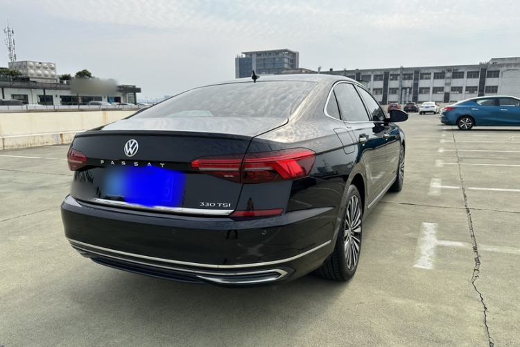 Used Volkswagen Passat 2019 330TSI Prestige Edition China VI Standard Exterior 4