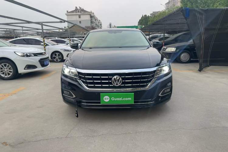 Used Volkswagen Passat 2019 330TSI Elite Edition China VI Exterior 4