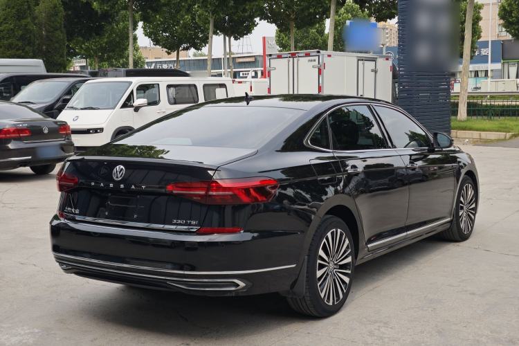 Used Volkswagen Passat 2019 330TSI Luxury Edition China VI Standard Exterior 4
