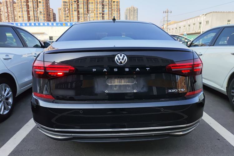 Used Volkswagen Passat 2019 330TSI Elite Edition China VI Exterior 4